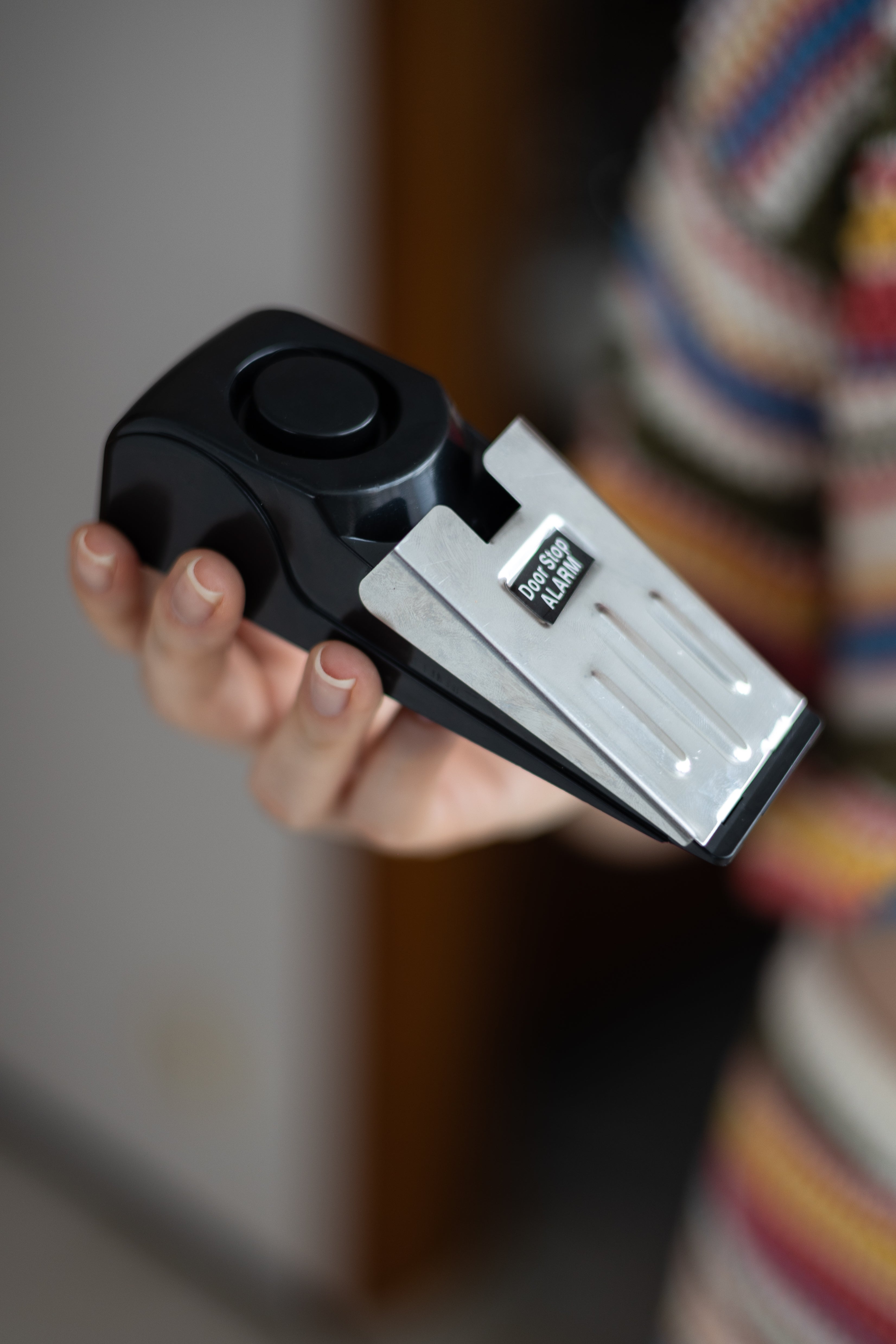 Safety door alarm